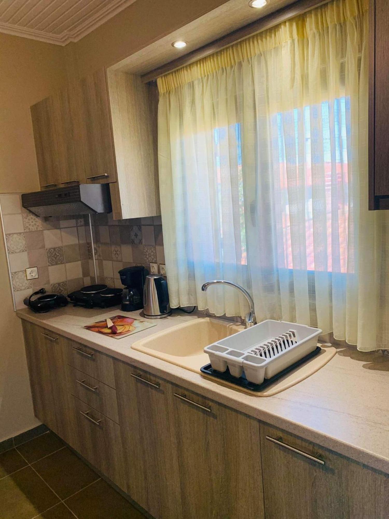 Finikes Apartments Stoúpa Cameră foto